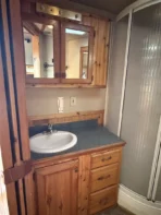 2004 Elite 14' Living Quarters Bunk Bed 4 Horse Trailer - Image 11